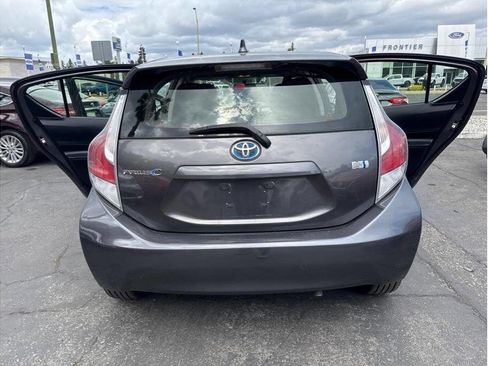 Used 2015 Toyota Prius C Two FWD image 18