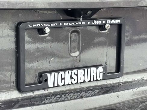 Used 2024 Jeep Compass Latitude image 36