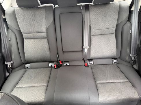 Used 2025 Nissan Rogue SV FWD image 40