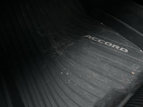 Used 2021 Honda Accord Sport image 14