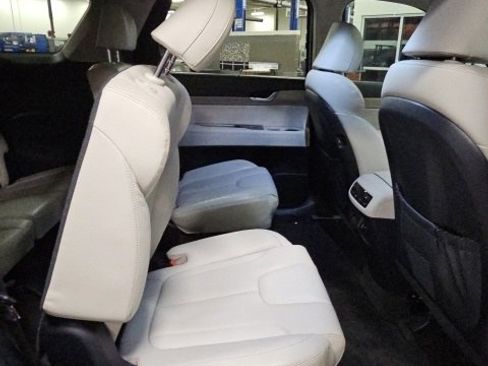 Used 2022 Hyundai Palisade SEL w/ Premium Package image 44