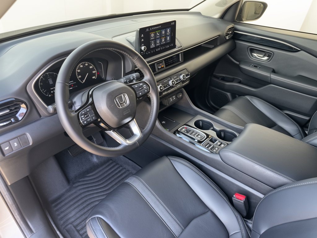 Used 2025 Honda Pilot EX-L image 4