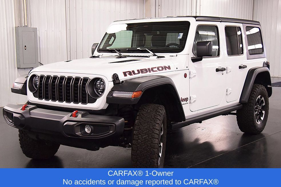 Used 2026 Jeep Wrangler Unlimited Rubicon AWD/4WD image 3