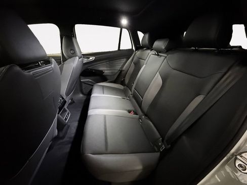New 2026 Volkswagen ID.4 Pro S RWD image 12