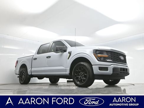 Used 2025 Ford F150 STX RWD image 3