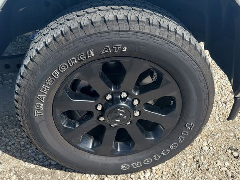 Used 2024 RAM 2500 Big Horn AWD/4WD image 8