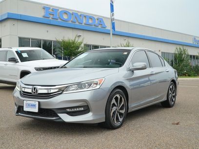 Used 2017 Honda Accord EX