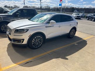 Used 2019 Lincoln Nautilus Reserve video 1