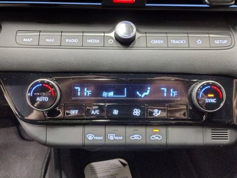 New 2026 Hyundai Elantra Sport image 24