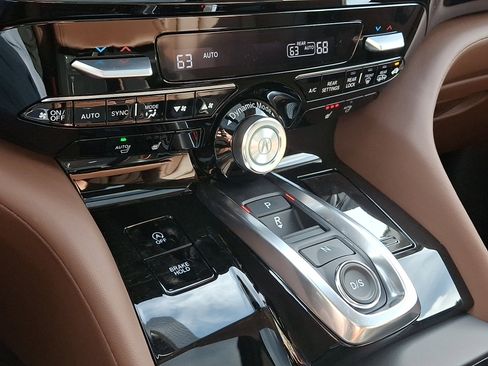 Used 2026 Acura MDX w/ Technology Package image 11