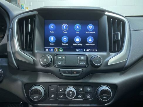 Used 2022 GMC Terrain SLT w/ Infotainment Package II image 16