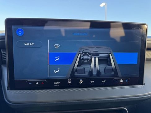 Used 2025 Ford Maverick XL image 28