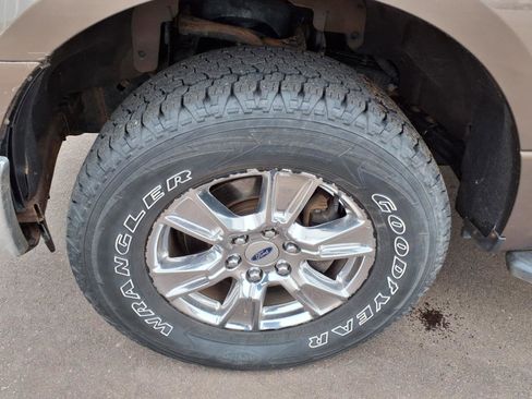 Used 2015 Ford F150 XLT w/ Equipment Group 302A Luxury image 10