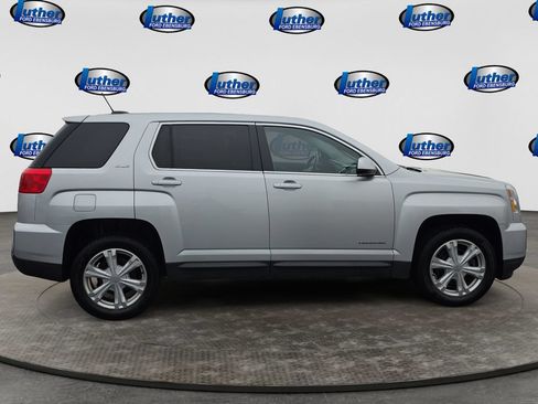 Used 2017 GMC Terrain SLE FWD image 6