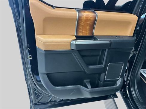 Used 2017 Ford F150 Limited w/ Trailer Tow Package image 25