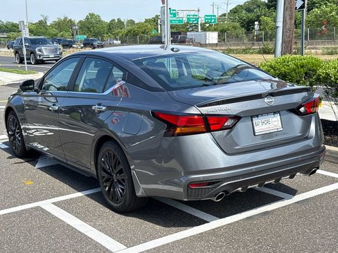Certified 2025 Nissan Altima 2.5 SV w/ SV Special Edition Package FWD image 6