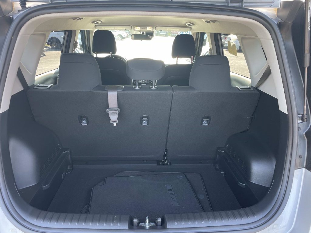 Used 2023 Kia Soul LX FWD image 6