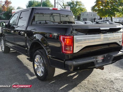 Used 2017 Ford F150 Platinum w/ Equipment Group 701A Luxury image 5