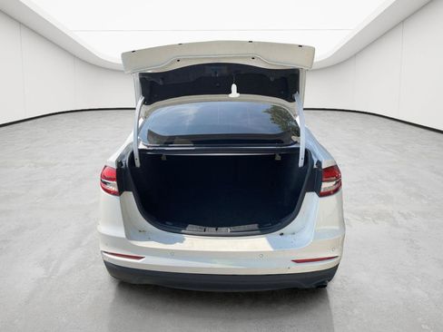 Used 2020 Ford Fusion SE FWD image 24