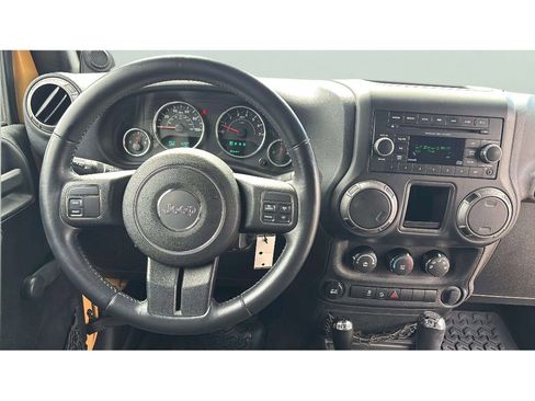 Used 2013 Jeep Wrangler Sport image 13