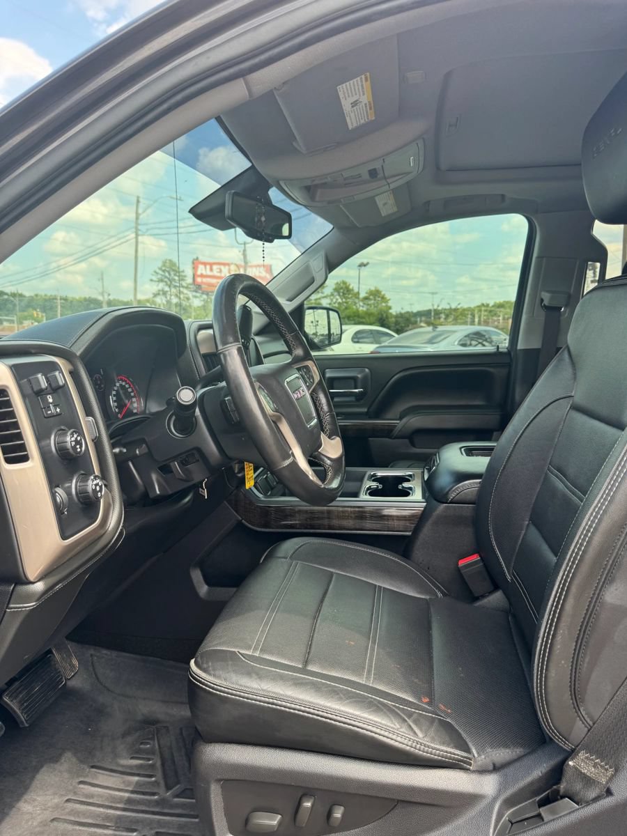 Used 2016 GMC Sierra 1500 Denali w/ Enhanced Driver Alert Package AWD/4WD image 24