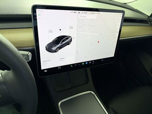Used 2022 Tesla Model 3 Performance image 26