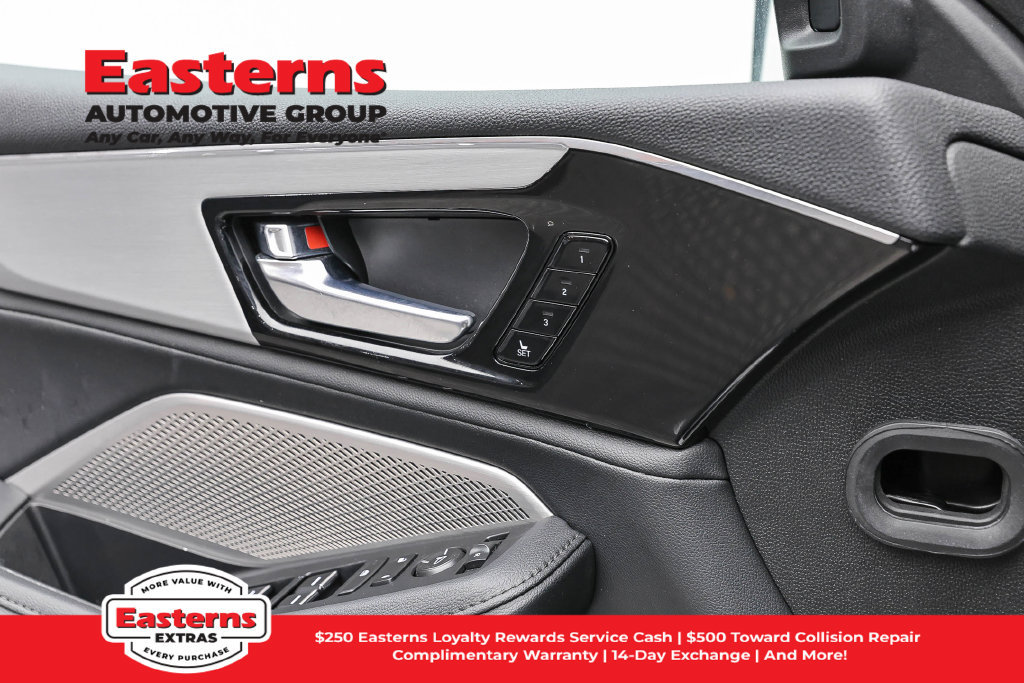 Used 2023 Acura MDX SH-AWD image 22