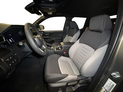 New 2026 Toyota Tacoma TRD Off-Road AWD/4WD image 9