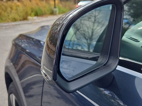 New 2026 Volvo XC40 B5 Ultra w/ Protection Package Premier image 14