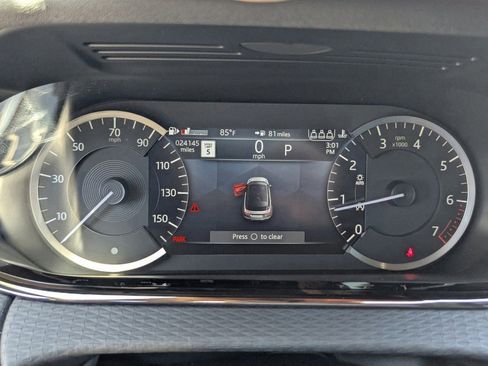 Used 2023 Land Rover Range Rover Evoque R-Dynamic S AWD/4WD image 35