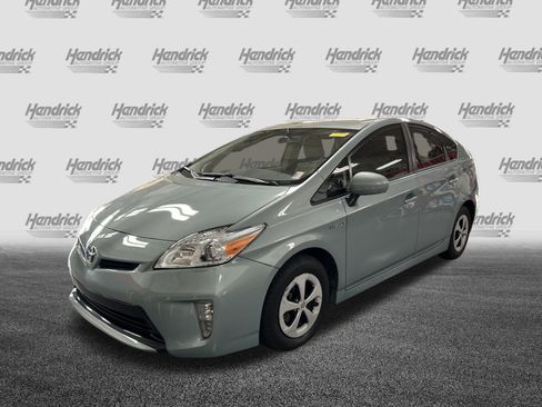 Used 2015 Toyota Prius Three FWD image 6