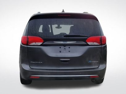 Used 2018 Chrysler Pacifica Touring-L