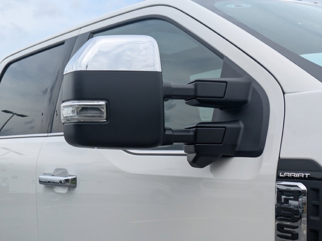 New 2026 Ford F350 Lariat w/ Lariat Ultimate Package AWD/4WD image 12