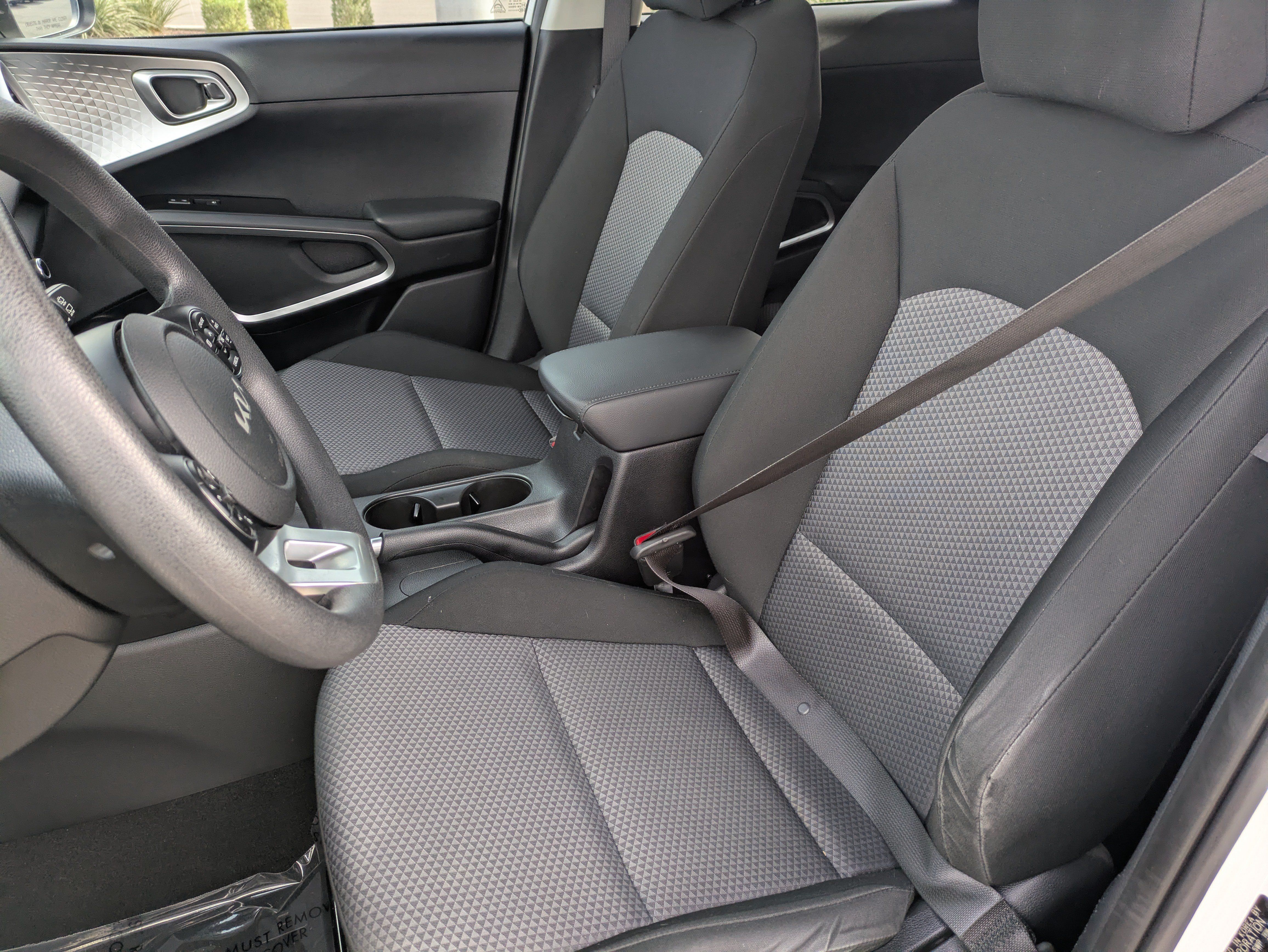 Used 2022 Kia Soul LX FWD image 25