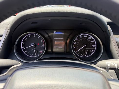 Used 2024 Toyota Camry SE FWD image 5