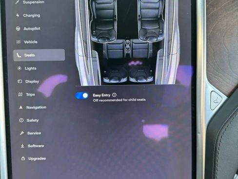 Used 2017 Tesla Model X 90D image 26