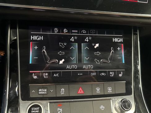 Used 2022 Audi Q8 Premium Plus image 8