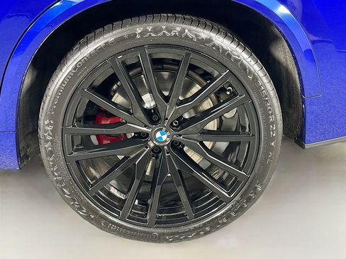 Certified 2024 BMW X5 M60i image 32