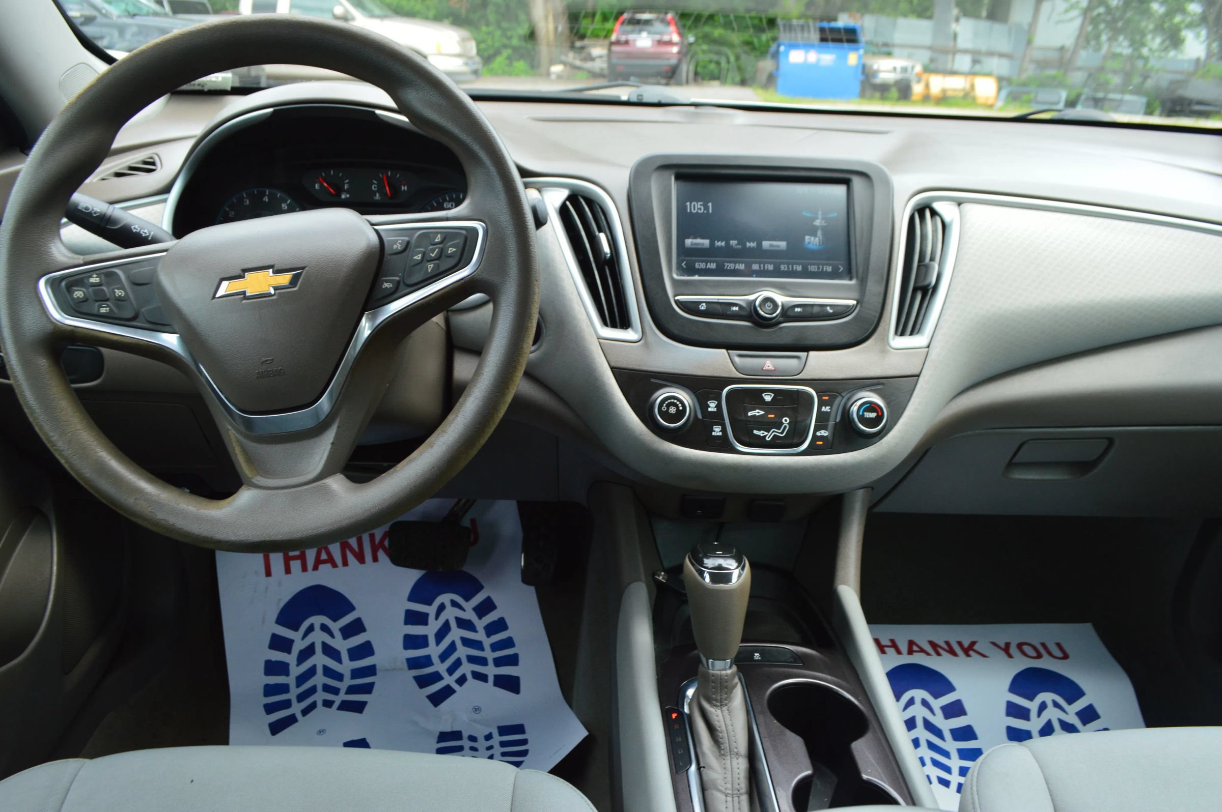 Used 2017 Chevrolet Malibu LS FWD image 17