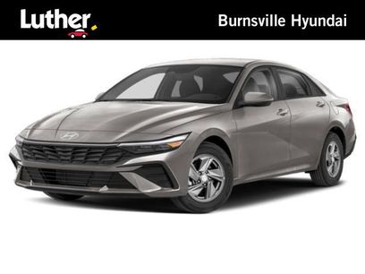 New 2026 Hyundai Elantra SE