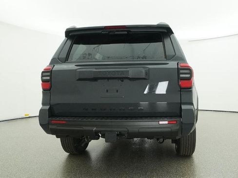 New 2026 Toyota 4Runner SR5 image 17