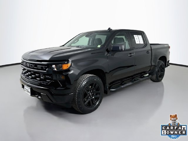 Used 2024 Chevrolet Silverado 1500 Custom w/ Rally Edition AWD/4WD image 9