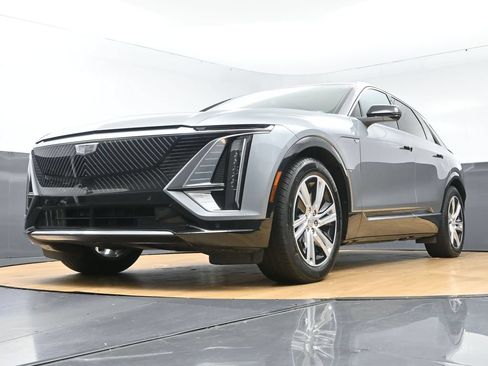Used 2024 Cadillac Lyriq Tech RWD image 52