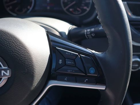 Used 2025 Nissan Altima 2.5 SV w/ SV Premium Package image 21