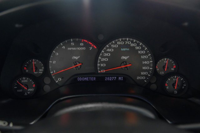 Used 2003 Chevrolet Corvette Coupe w/ Preferred Equipment Group RWD image 14