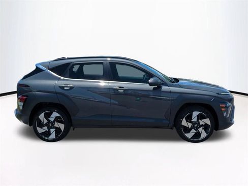 New 2026 Hyundai Kona Limited FWD image 4
