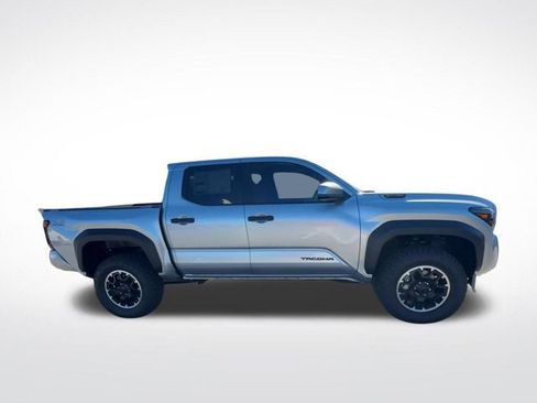 New 2025 Toyota Tacoma TRD Off-Road AWD/4WD image 6