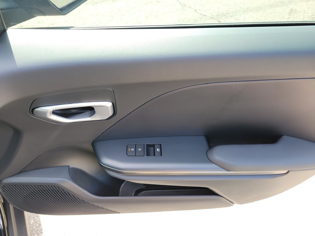 New 2026 Kia K4 FWD image 10
