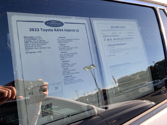 Used 2023 Toyota RAV4 LE AWD/4WD image 34