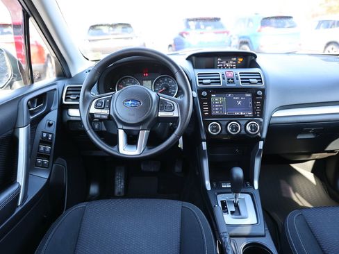 Used 2017 Subaru Forester 2.5i Premium w/ All-Weather Package image 15